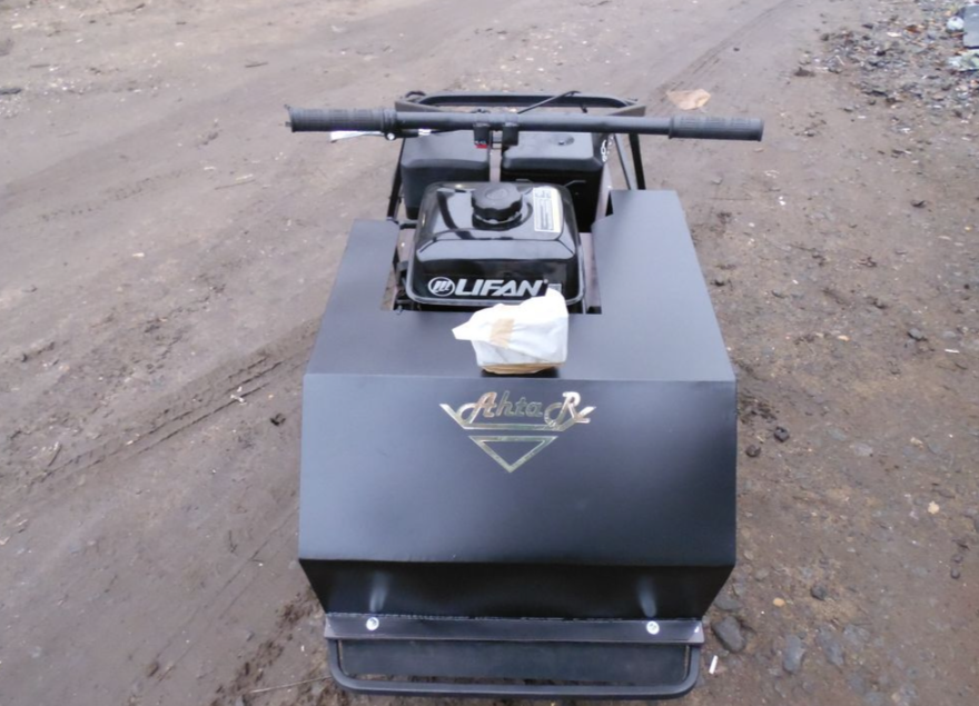 Мотобуксировщик AhtaR Зима 9 л/с с вариатором в Рубцовске