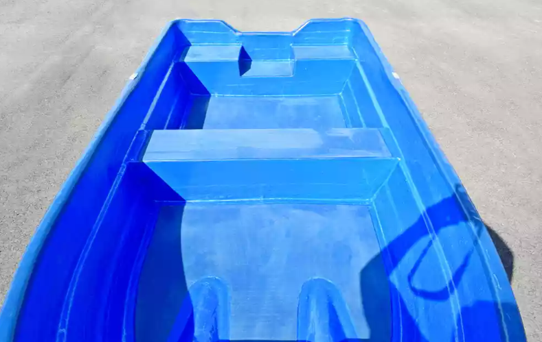 Стеклопластиковая лодка Neman-340 (тримаран) в Рубцовске