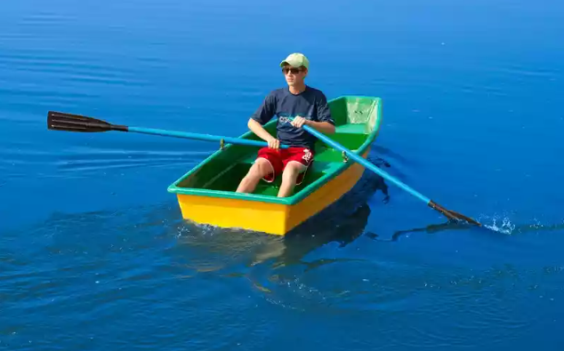 Стеклопластиковая лодка Малютка в Рубцовске