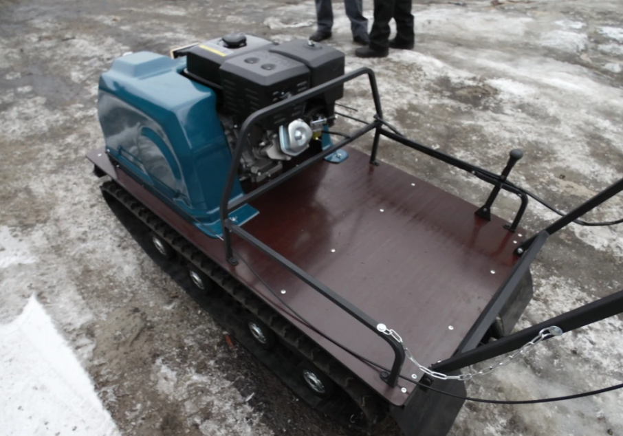 Мотобуксировщик AhtaR LR13 с реверс-вариатором Буран (задний ход) в Рубцовске