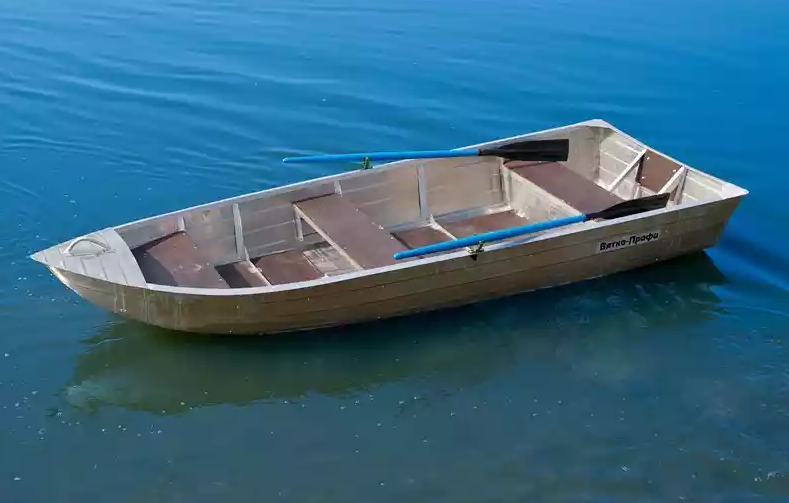 Алюминиевая лодка Вятка-Профи 32 в Рубцовске