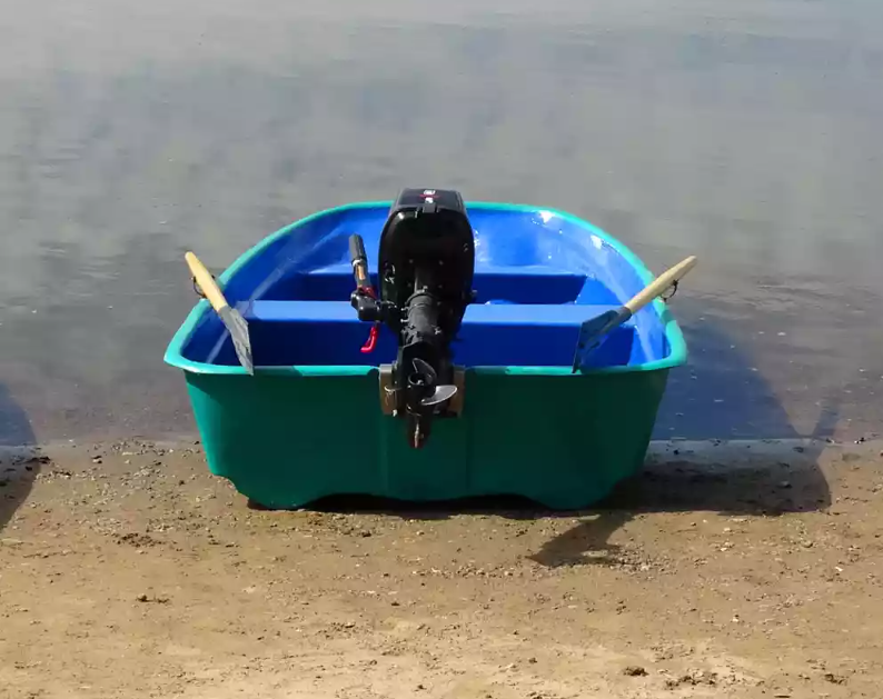 Стеклопластиковая лодка Старт (тримаран) в Рубцовске