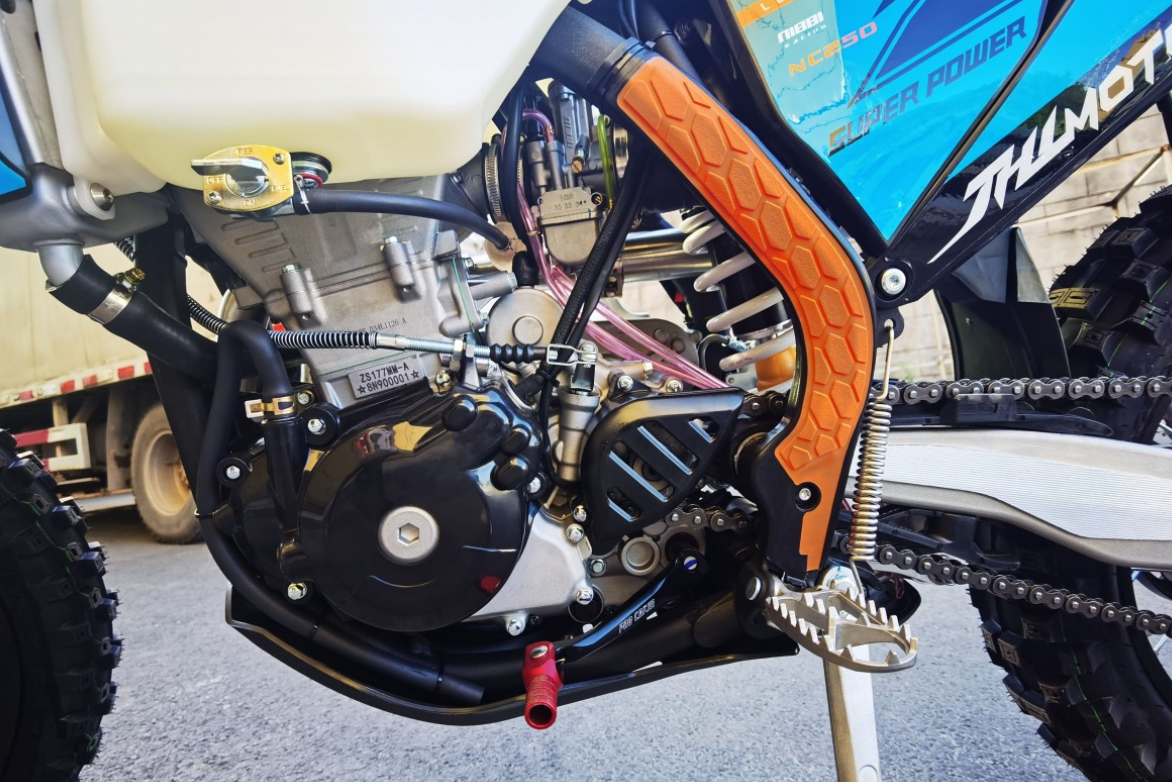 Мотоцикл JHLMOTO JHL Z7 NC250S (177MM-A) в Рубцовске