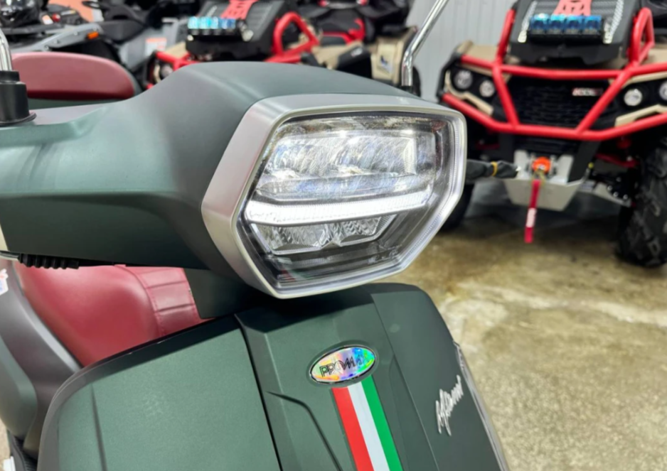 Скутер PROMAX Miami 240 (49) в Рубцовске