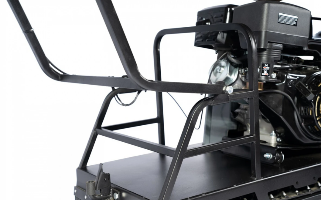 Мотобуксировщик БУРЛАК-M2 LFK 15 л.с. э/с Промысловик в Рубцовске