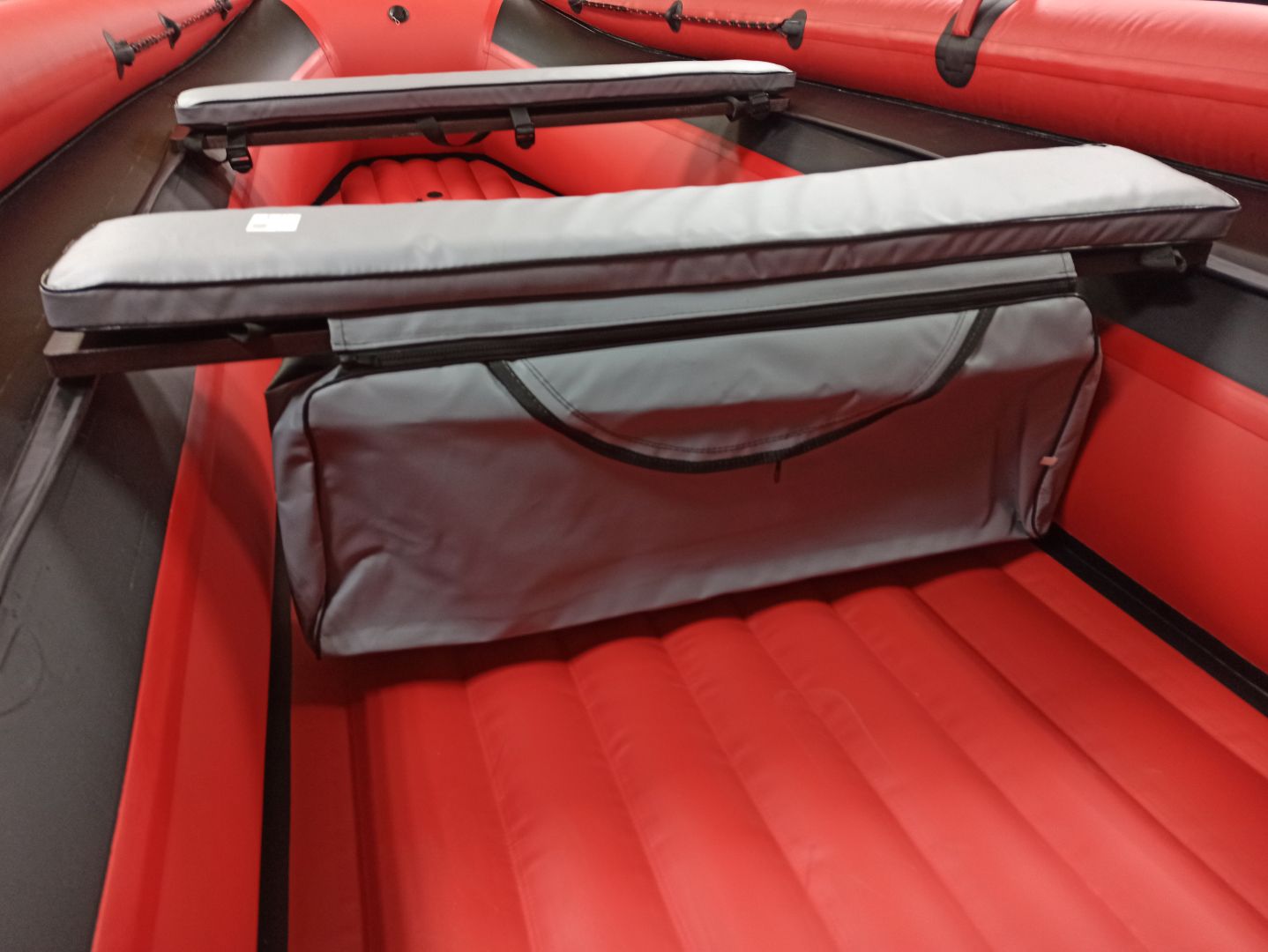 КОМПЛЕКТ МЯГКИХ НАКЛАДОК С СУМКОЙ ДЛЯ ЛОДОК 110Х20 СЕРЫЙ в Рубцовске