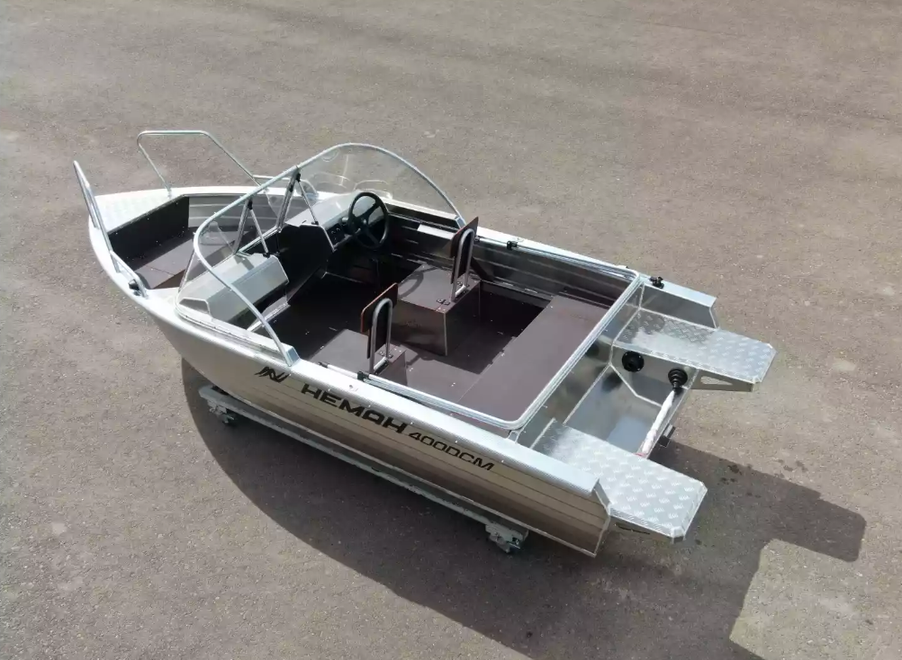Алюминиевая лодка  Неман-400 DCM NEW в Рубцовске