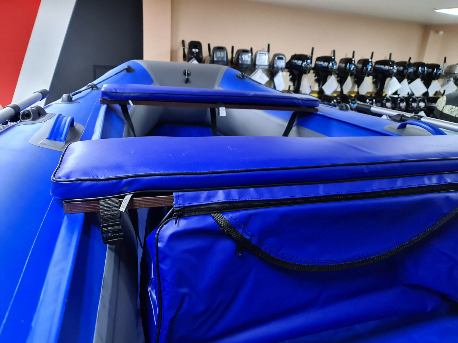 КОМПЛЕКТ МЯГКИХ НАКЛАДОК С СУМКОЙ ДЛЯ ЛОДОК 110Х20 СИНИЙ в Рубцовске