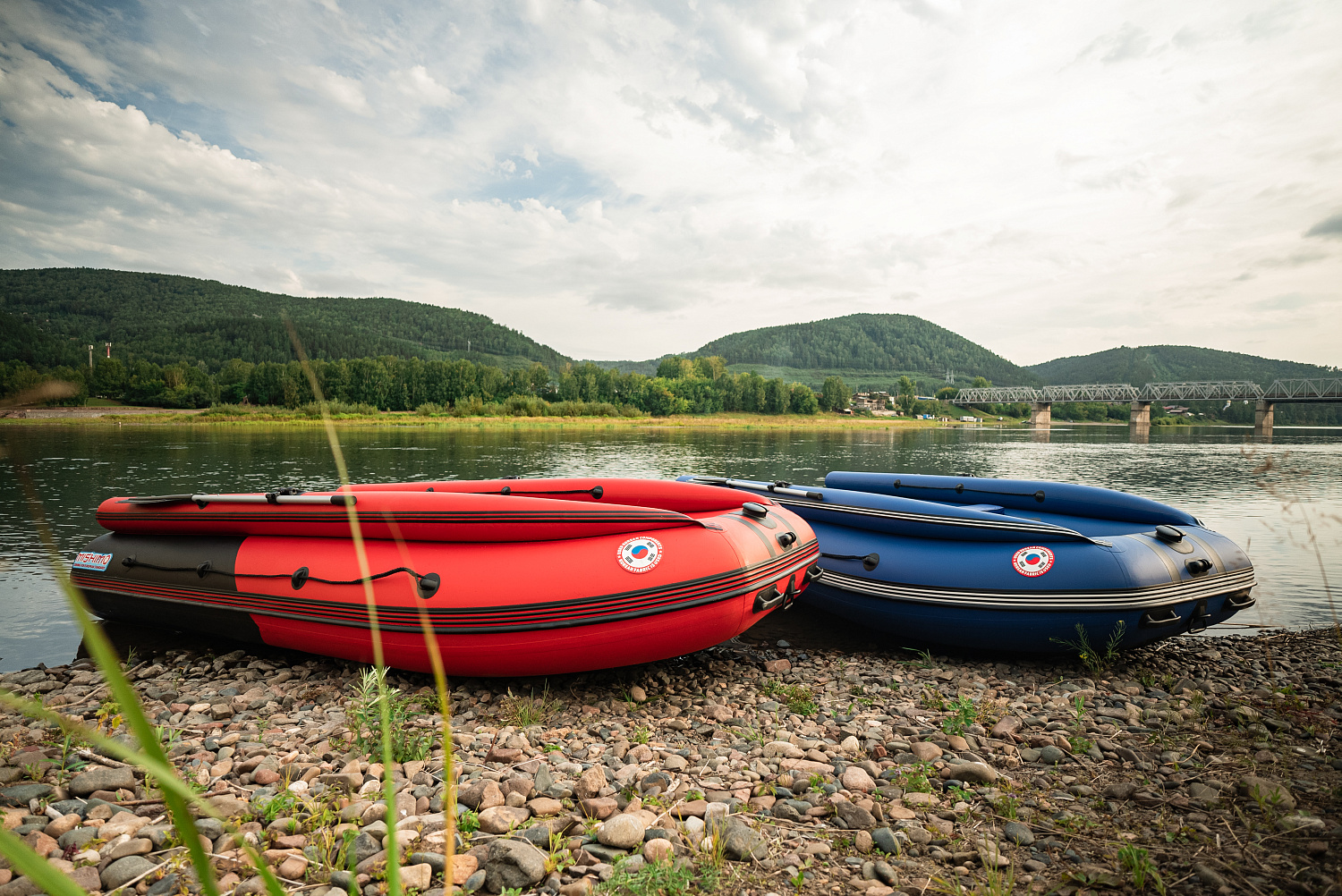Лодка MISHIMO RIVER FJET PRO 430  под водомет в Рубцовске
