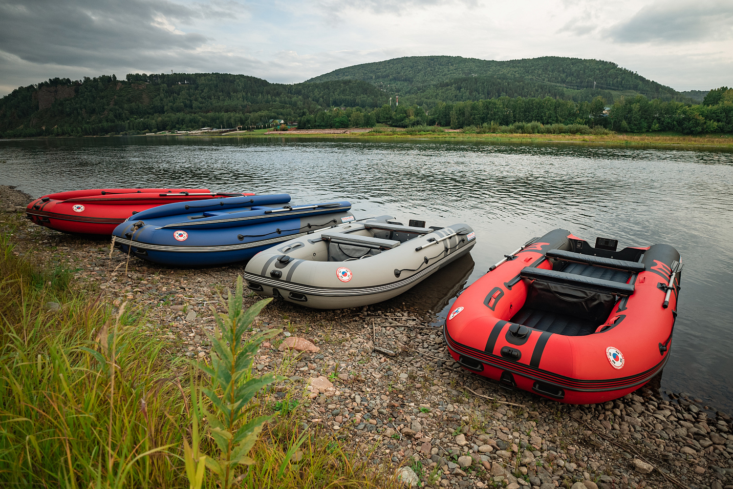 Лодка MISHIMO RIVER FJET PRO 430  под водомет в Рубцовске