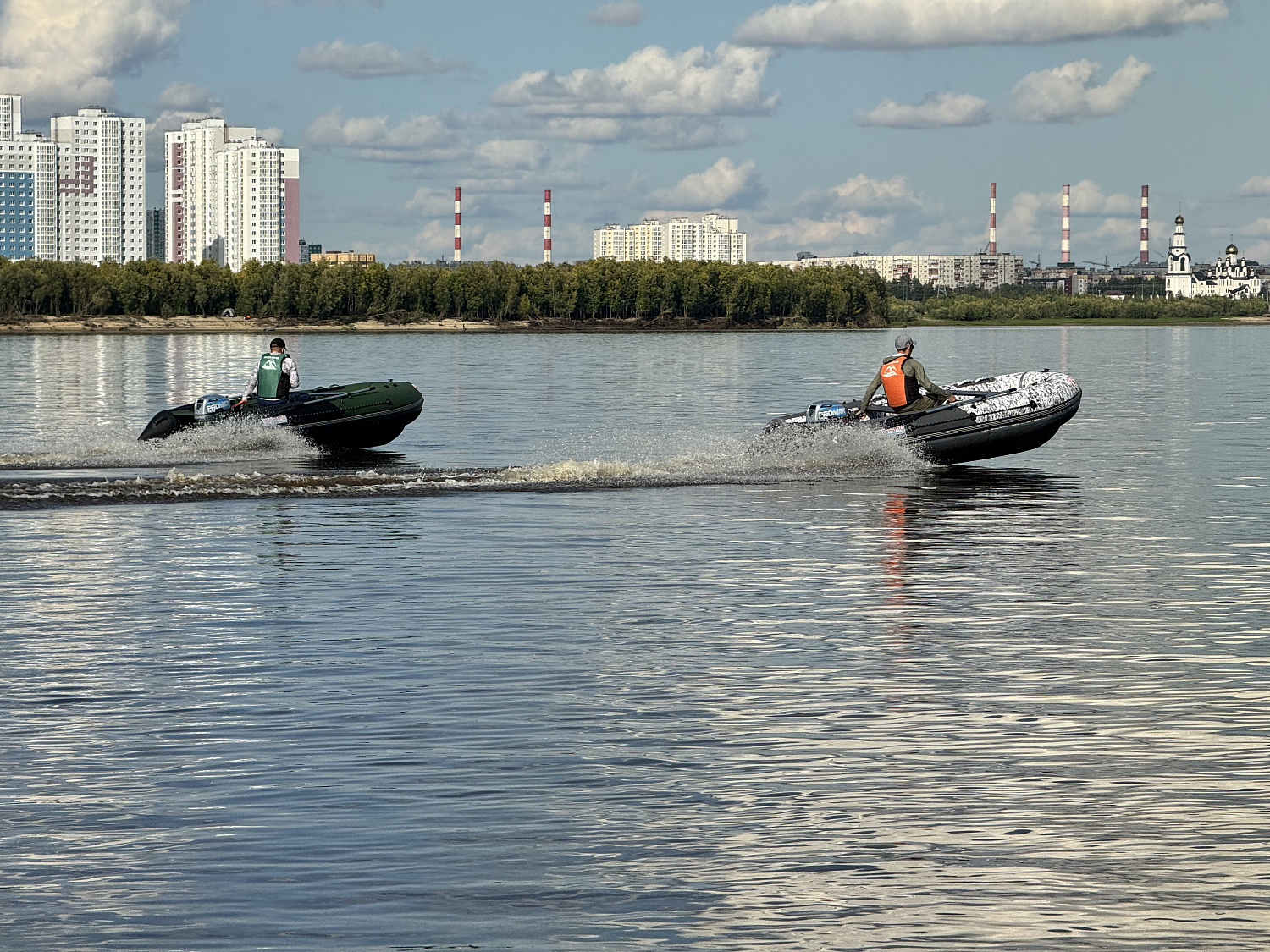 Лодка MISHIMO BIG FLOOR 440 в Рубцовске